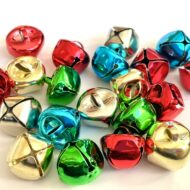 Coloured jingle bells 15mm in length in colours red, blue, green, gold and silver