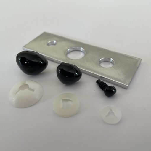 Safety Eye insertion tool to easily fix eyes onto teddy bears and soft toy creations