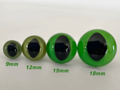 Cat or Snake safety eyes in sizes 9mm, 12mm, 15mm and 18mm