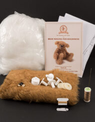 Bear Making for Beginner's Kit contents