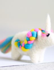 Hawthorn Handmade Unicorn Mini Needle Felting Kit