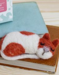 Hawthorn Handmade Cat Brooch Kit