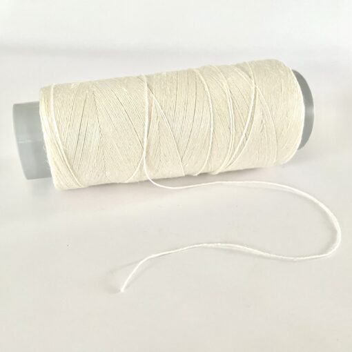 De wittle engel white cream linen binding