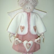 Brenda Walker Rosetta Heart Garland Angel