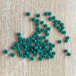 Glass Seed Beads Eyes - Green