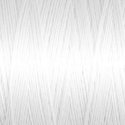 Gutermann shade 5709 white