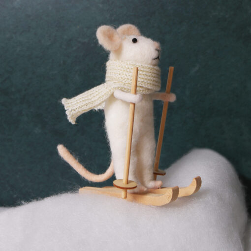 Trimits Needle Fellt Kit Skiing White Mouse