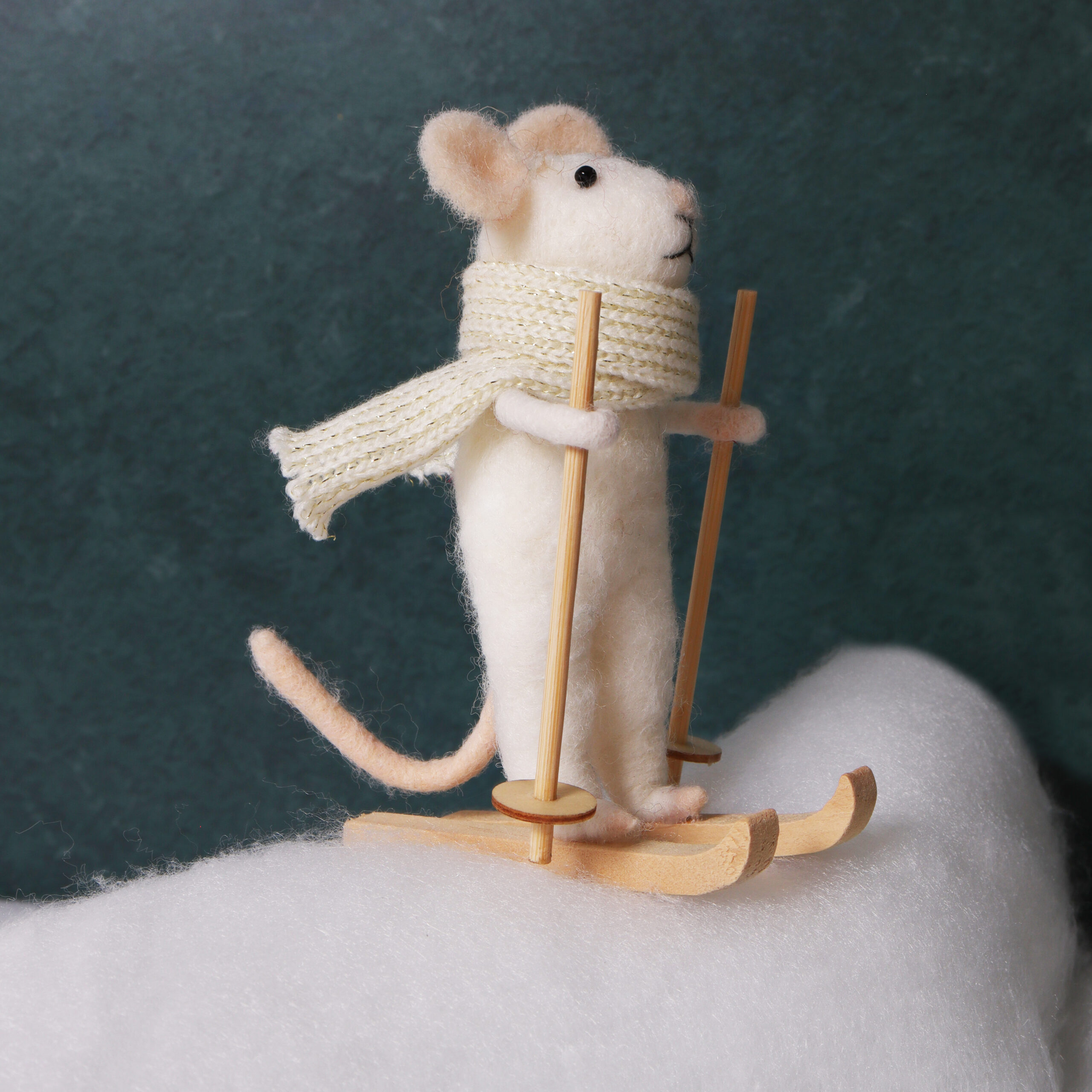 Trimits Needle Fellt Kit Skiing White Mouse
