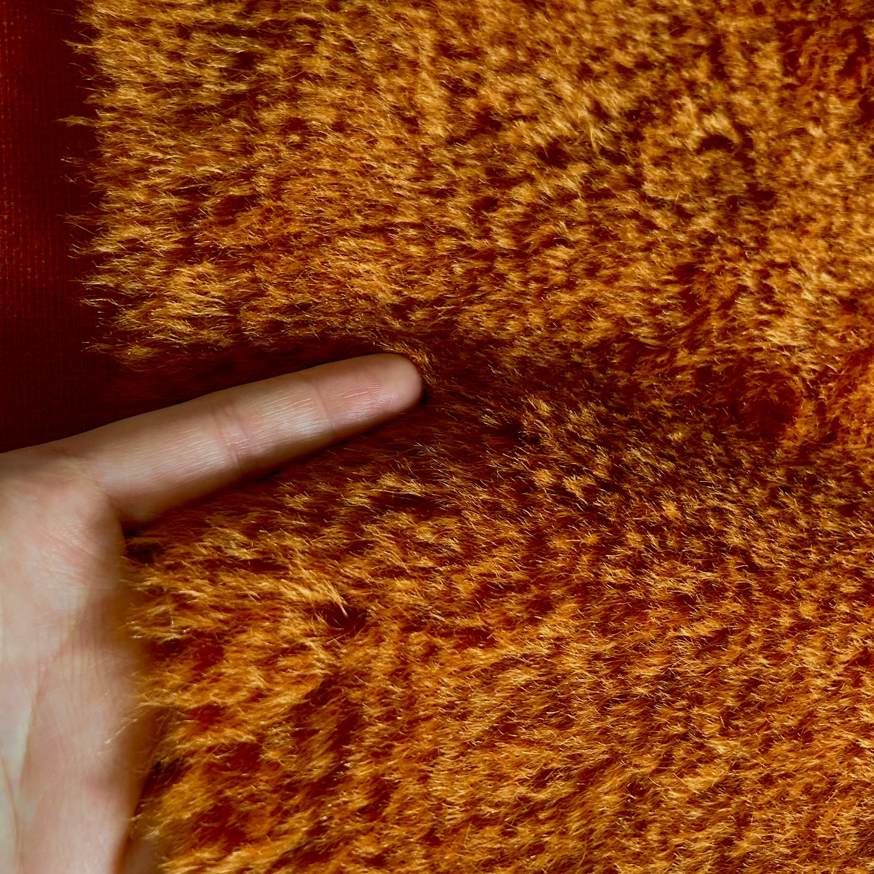 Helmbold mohair Zazu orange